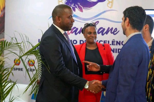 INHAMBANE LEVA À FACIM O MELHOR DA SUA TERRA: AGRICULTURA, PESCA, ARTESANATO E TURISMO EM DESTAQUE